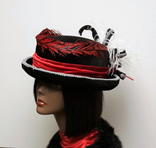 Black and Red Velvet Winter Hat